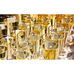 Ilustrační foto Vína Chardonnay - srovnávací degustace